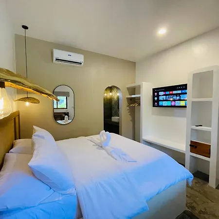 Maayong Hostel (Adults Only) Moalboal Exterior photo